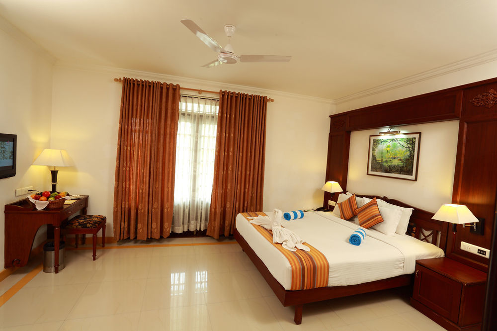 Rustic Leisures Llp Hotel Kochi Kültér fotó