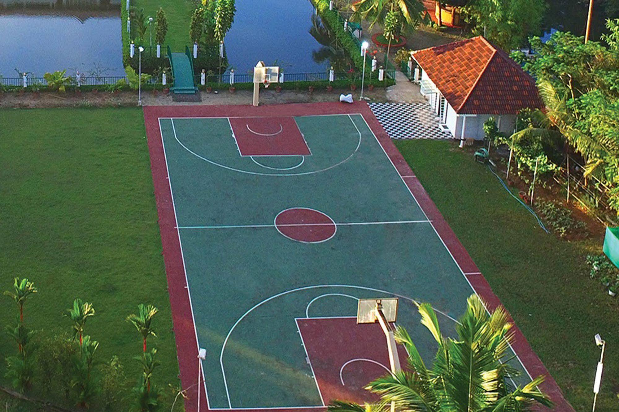 Rustic Leisures Llp Hotel Kochi Kültér fotó